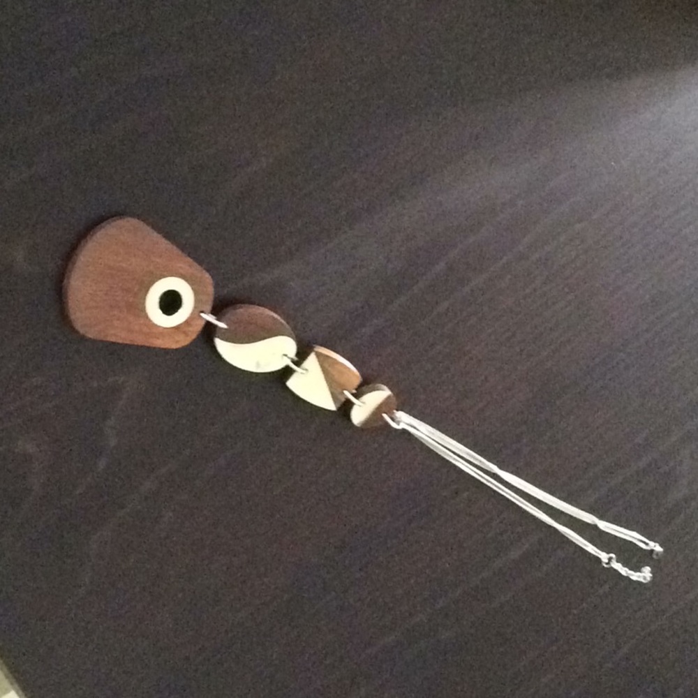 Wood and metal necklace